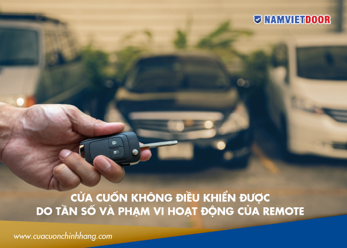 cửa cuốn kh&ocirc;ng &dstrok;iều khiển &dstrok;ược