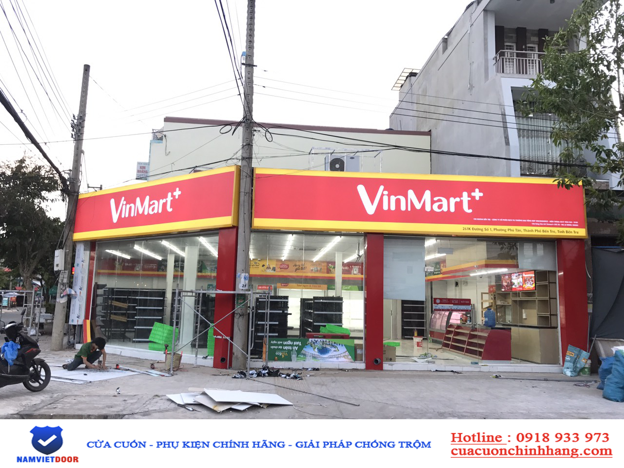 thi-cong-cua-cuon-vinmart