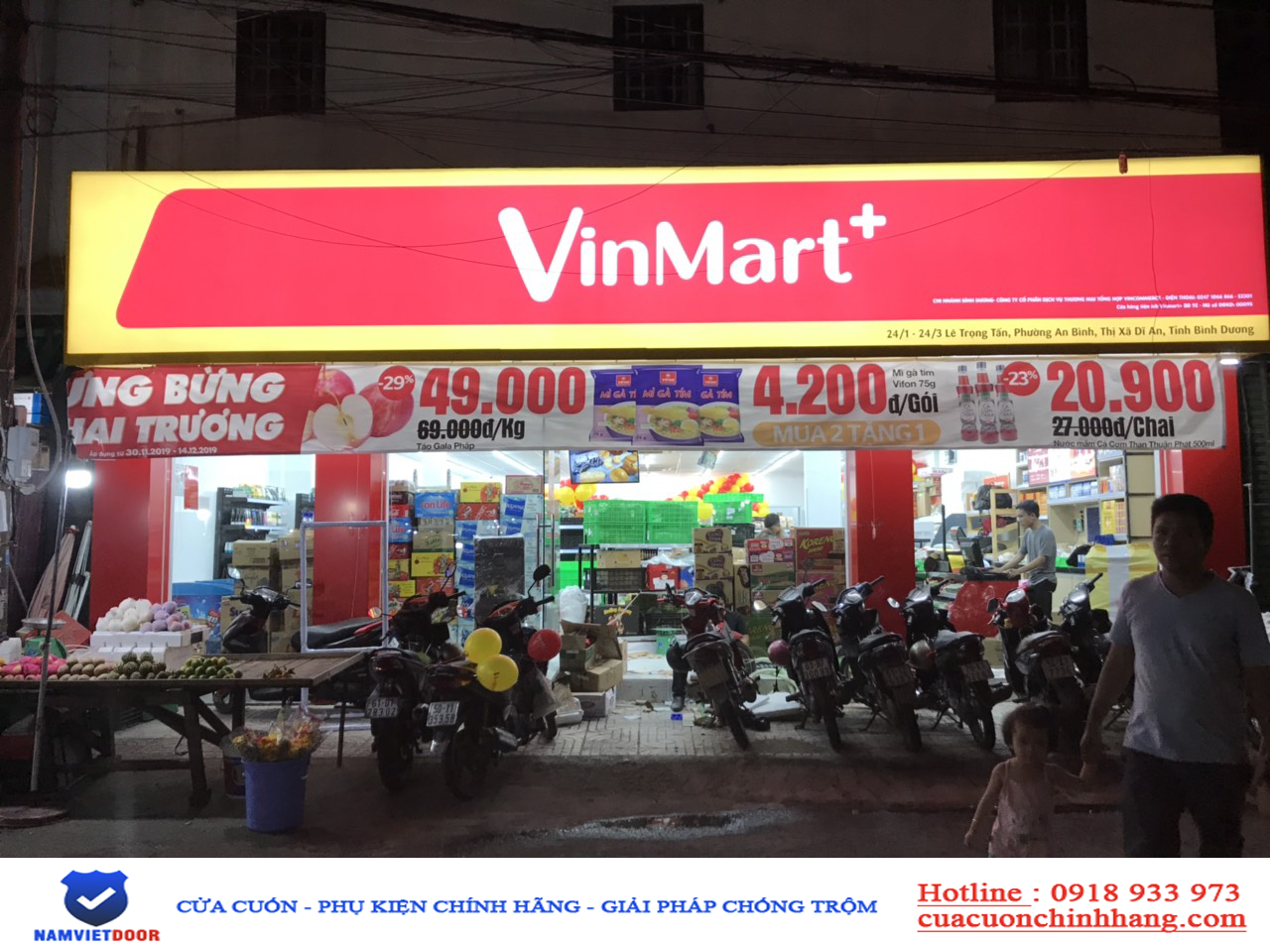 lap-dat-cua-cuon-vinmart